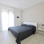 Saint Tropez * リド・ディ・イエゾロ