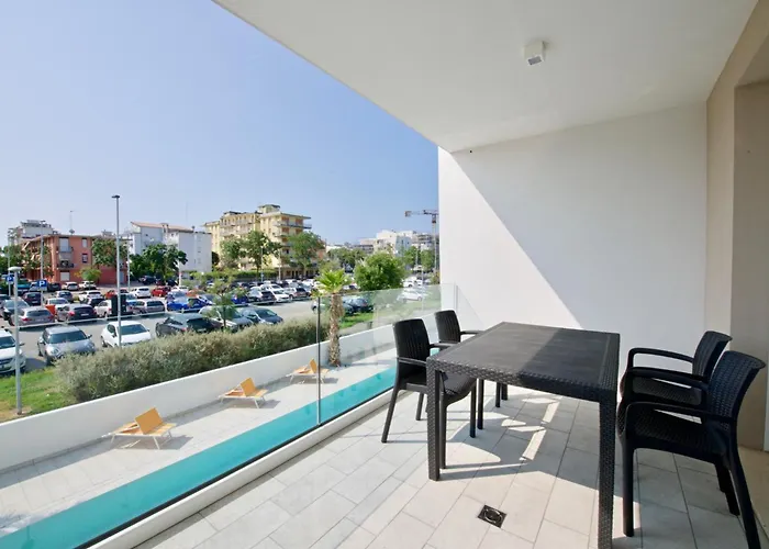 Saint Tropez Apartamento *