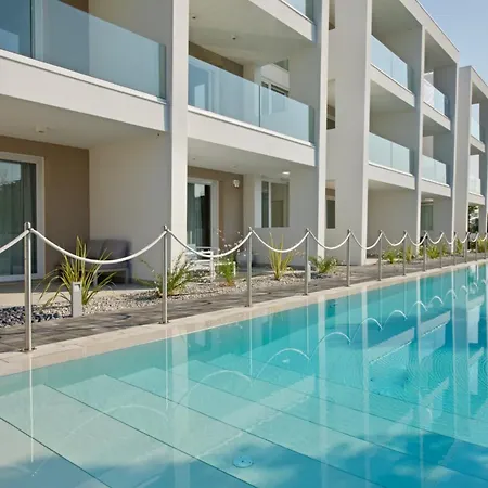 Saint Tropez Apartamento *